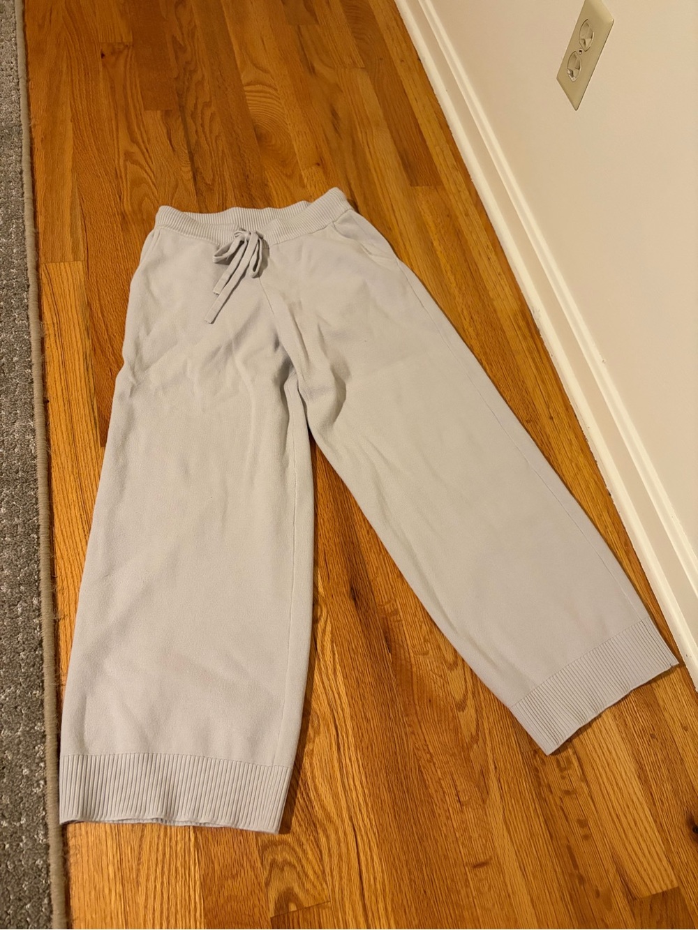 Banana Republic Light Gray Knit Drawstring Joggers